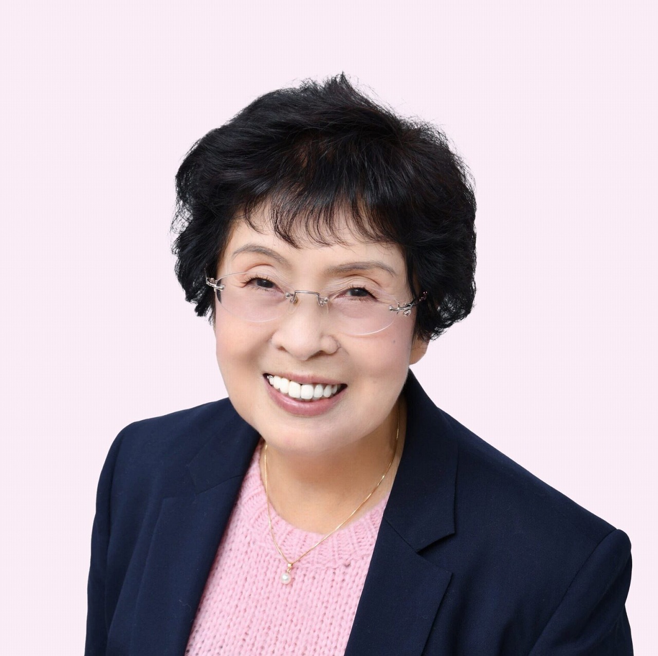 最首　美枝子